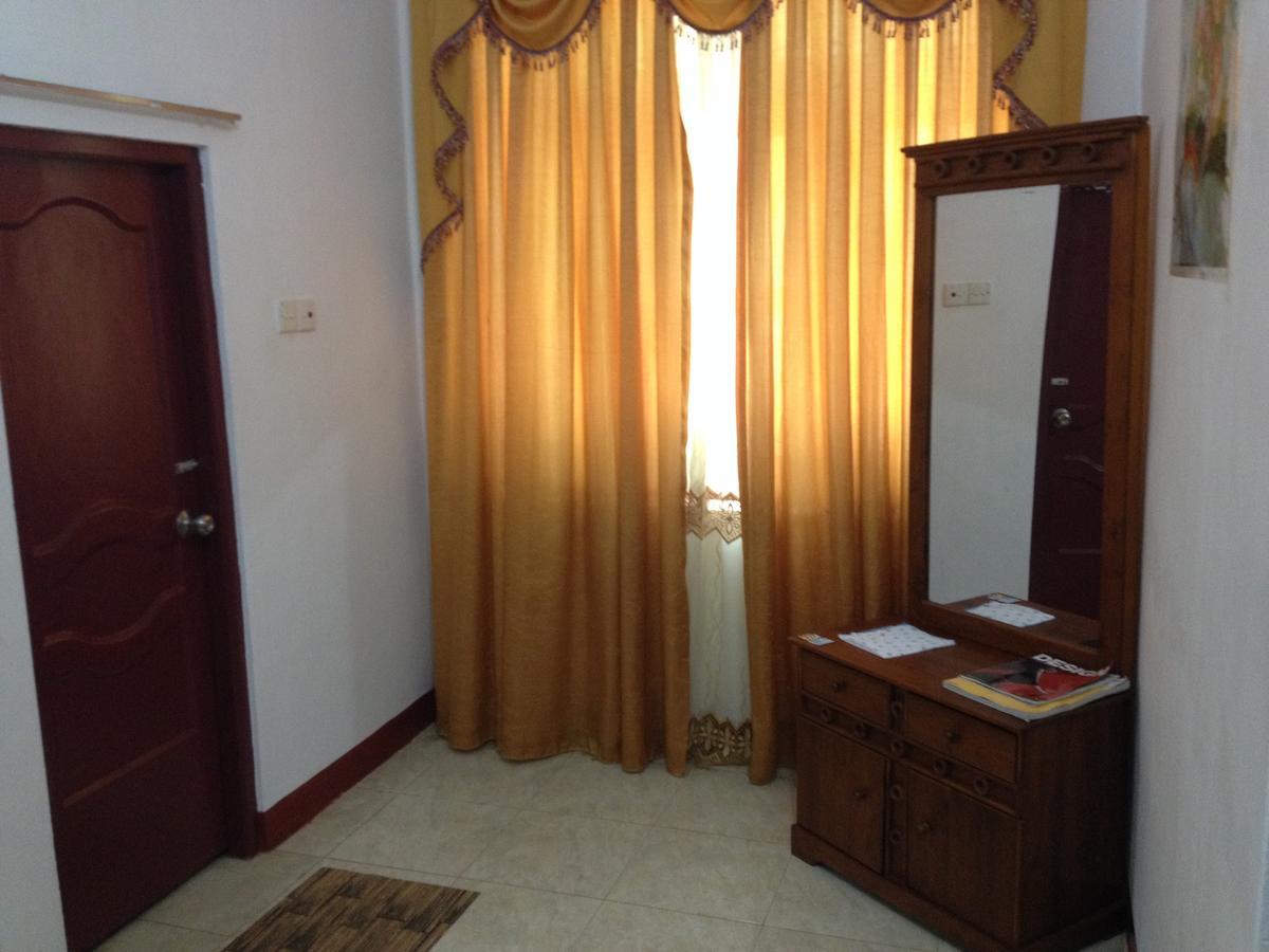 Hotel Blue Whale Jaffna Eksteriør bilde