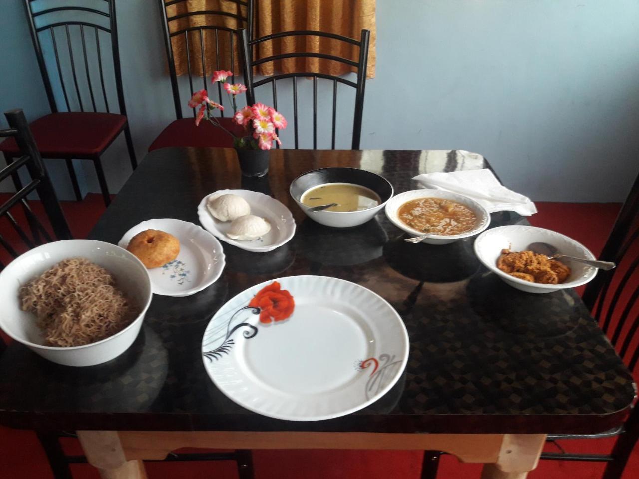 Hotel Blue Whale Jaffna Eksteriør bilde