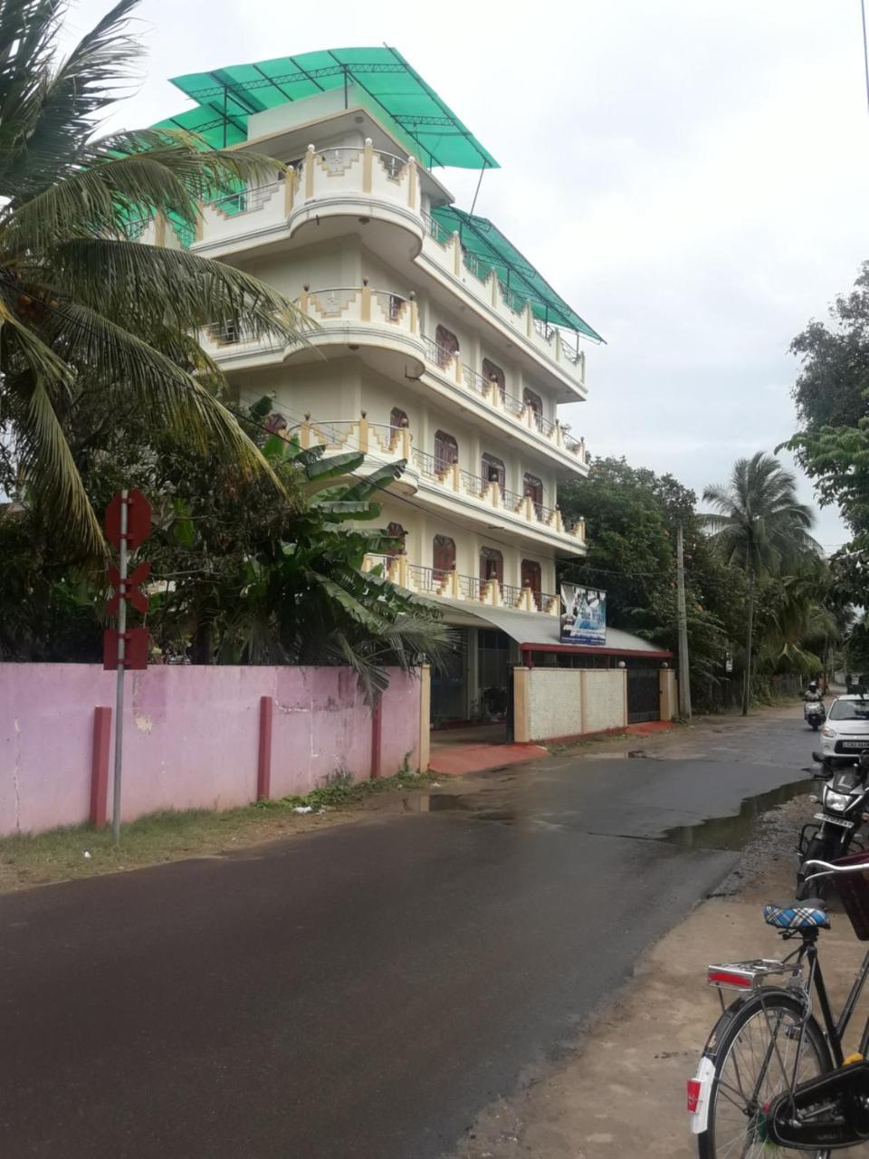 Hotel Blue Whale Jaffna Eksteriør bilde