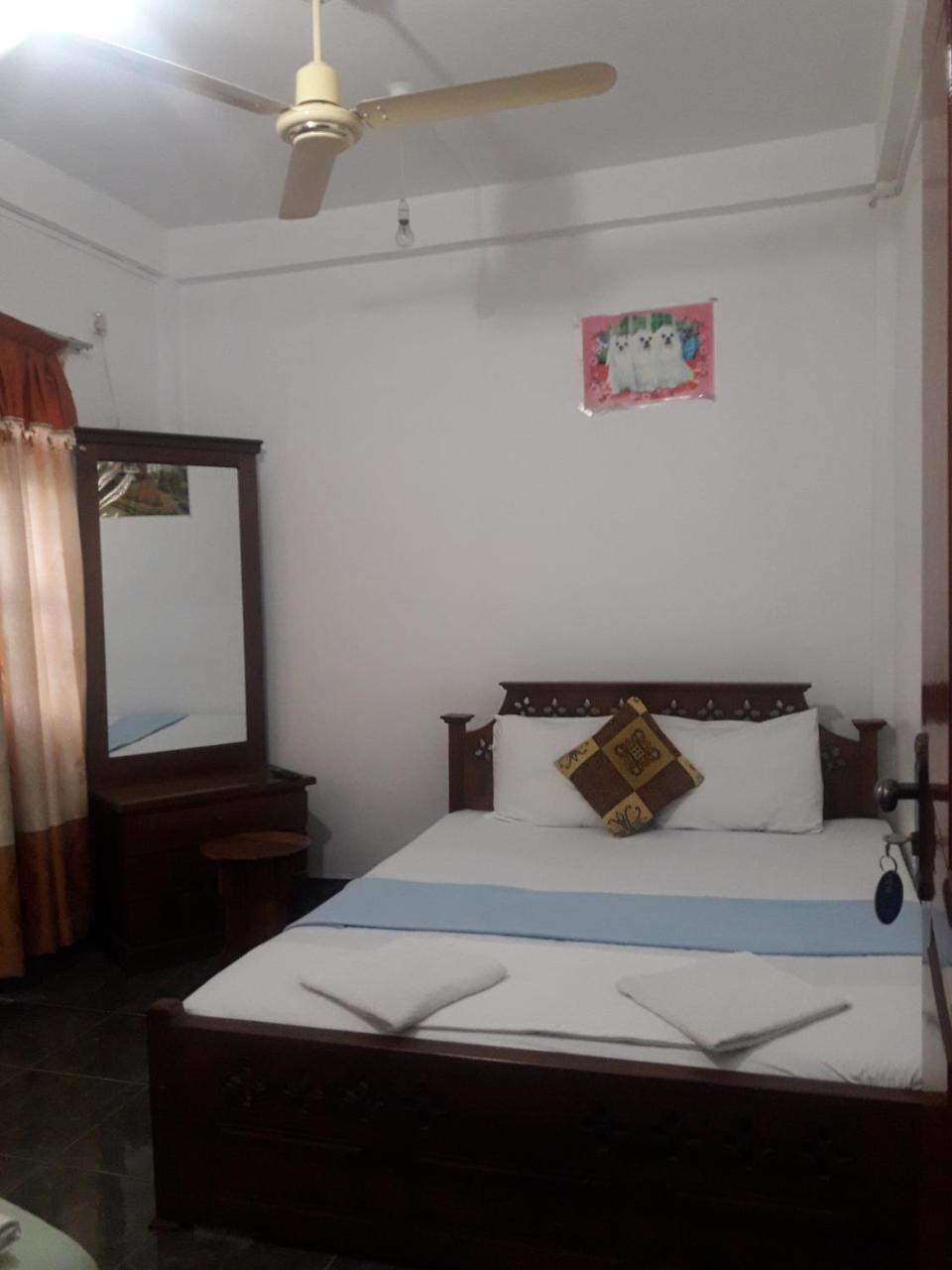 Hotel Blue Whale Jaffna Eksteriør bilde