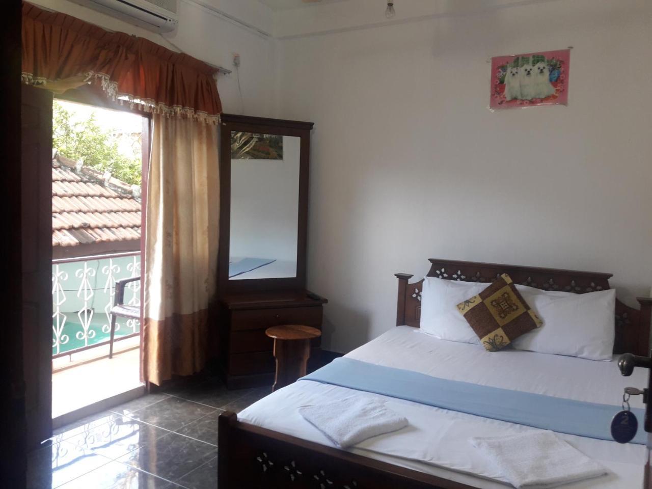 Hotel Blue Whale Jaffna Eksteriør bilde